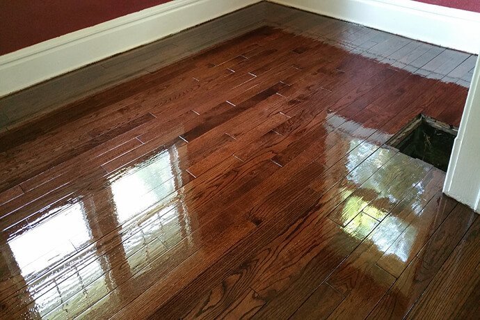 hardwood floor resurfacing in the Charleston area
